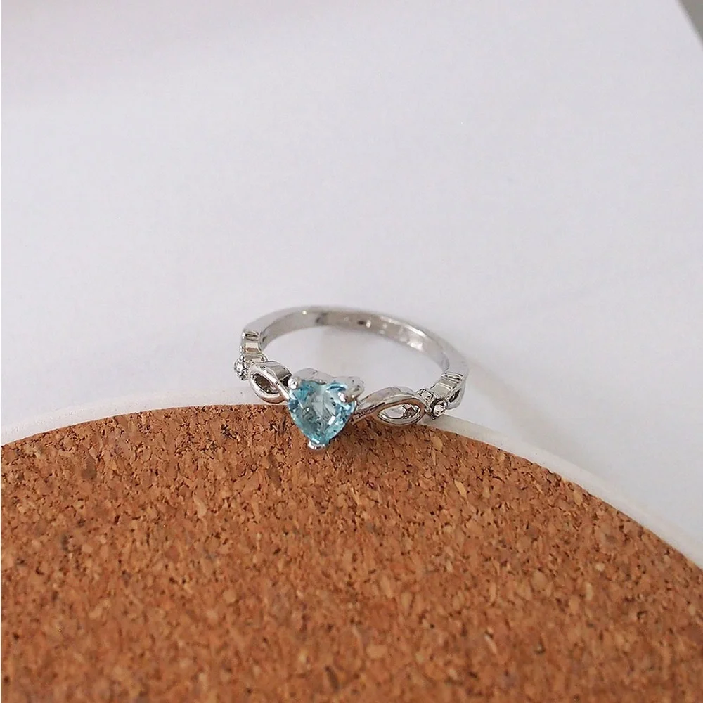 N/A new dainty